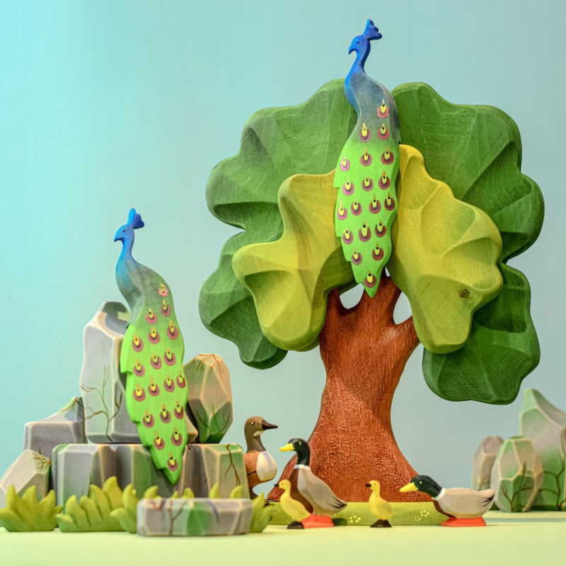 Bumbu Toy Large Green Oak