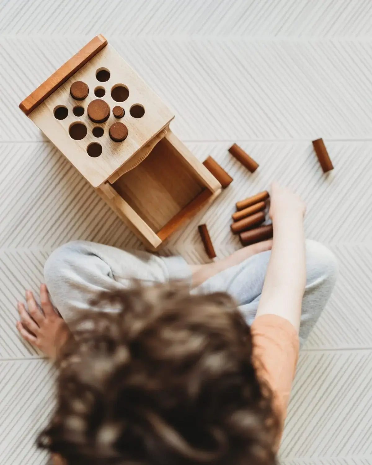 Montessori LARGE Shape and Size Sorting Box