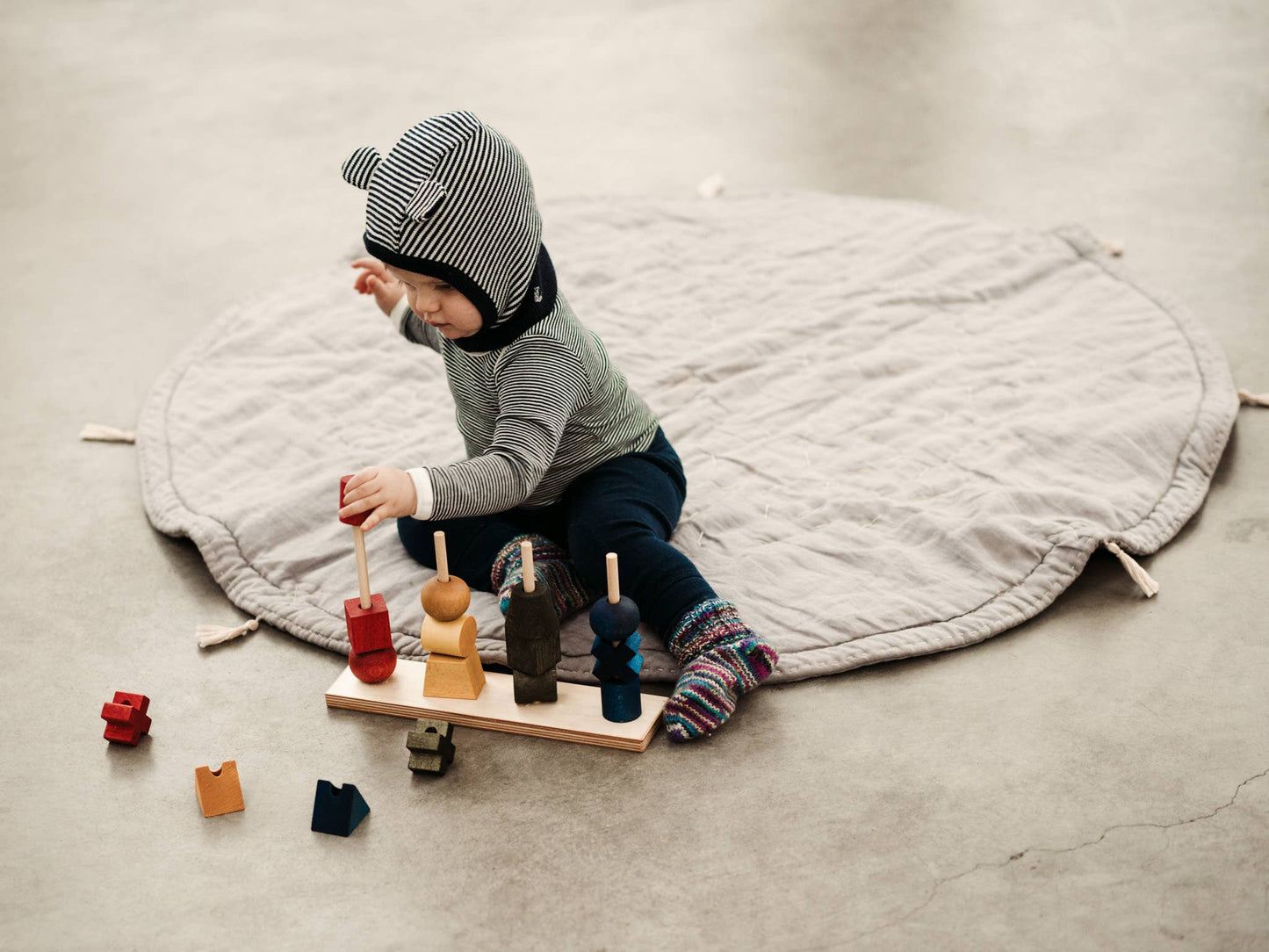 Stacking Montessori Toy XL Rainbow