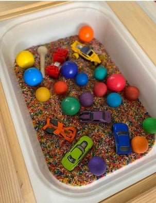 Brand New 6 Pcs Wooden Balls in Rainbow Colors Diameter 1.8”