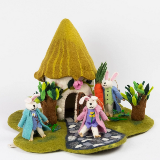Country Felt Cottage Fairy Playhouse | Play-mat