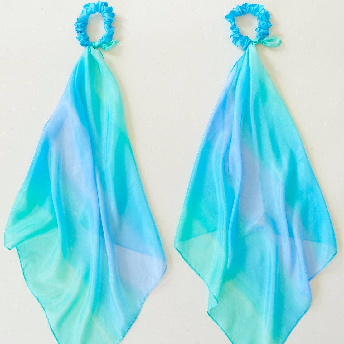 Sarah’s Silks - Sea Wrist Streamers: Sea