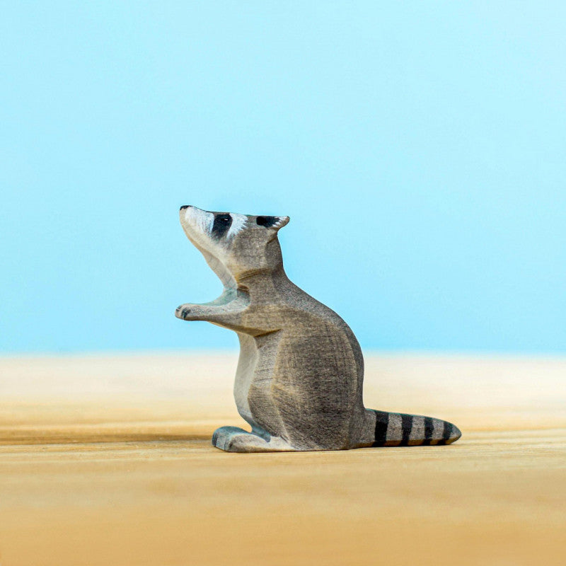 Raccoon Family with Tree SET