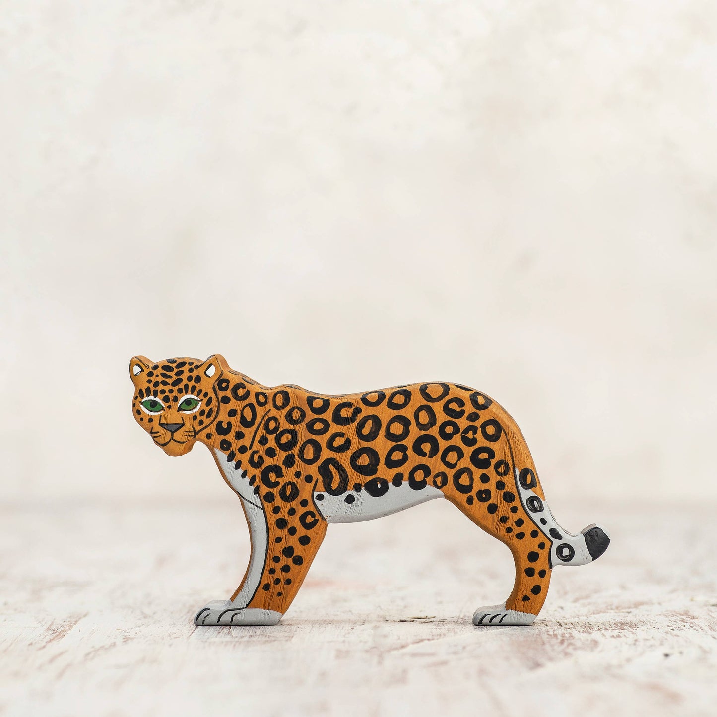 Wooden Cheetah figurine Safari Animals